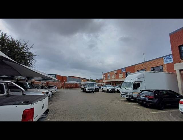 INDUSTRIAL PROPERTY TO RENT IN HENNOPSPARK
